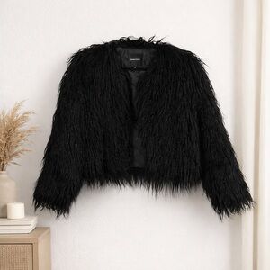✨Dynamite Shaggy Faux Fur Jacket Size S (Petite)